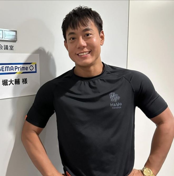 坚持17年每天只睡30分钟日本小哥，直播时因“大翻车”火上热搜！网友：谁信这辈子有了