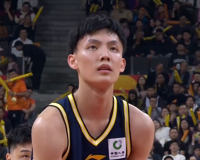 宏远速递!徐杰德鲁联赛轰21+7,杜锋下课或迎反转,朱芳雨深夜发声