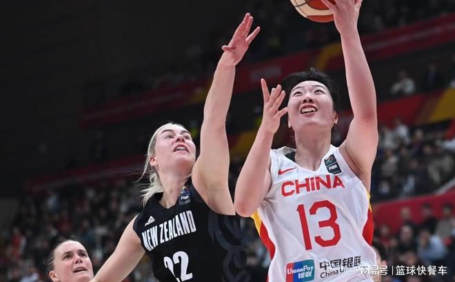 出战40分钟砍0分4失误！女篮两大混子被揪出：宫鲁鸣看走眼了？