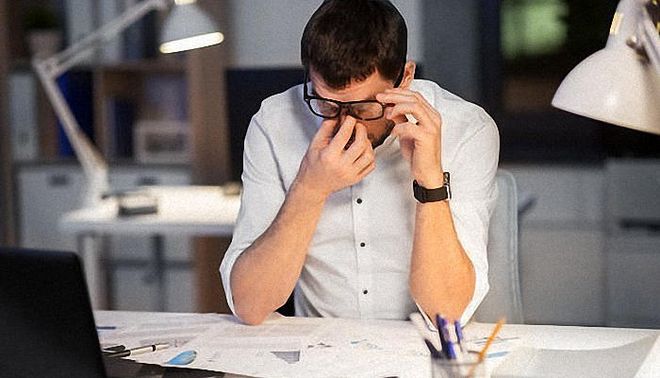 一个残酷的真相：月薪几千的工薪男性，其实早就失去了“择偶权、交配权”